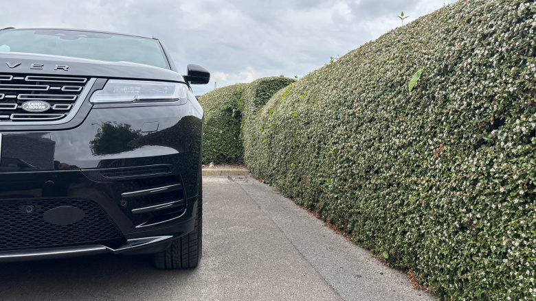 Land Rover Range Rover Velar 2.0 D200 MHEV Belgravia Edition 5dr Auto Diesel Estate